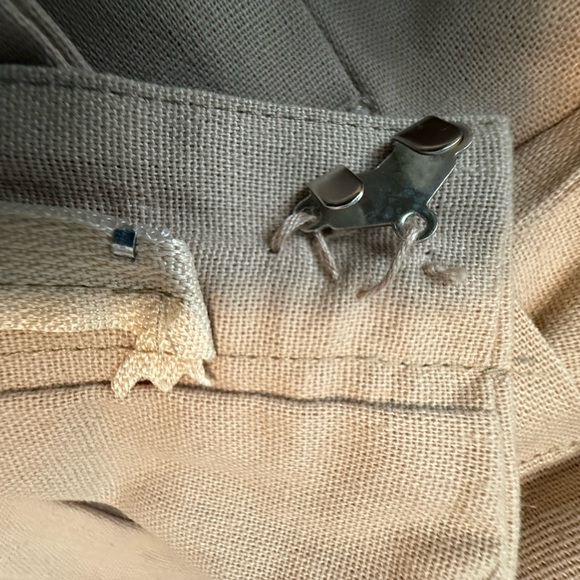 Women's Tan Shorts with Bow Detail - Picture 5 of 8